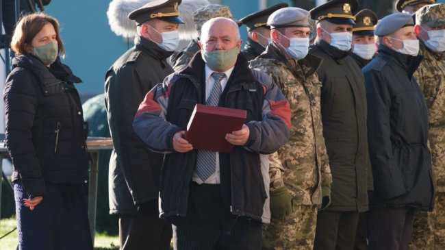 Батьку загиблого волинянина вручили «Золоту зірку» Героя України. ФОТО