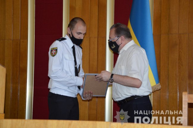 Волинських поліцейських привітали зі святом і вручили  подяки й відзнаки. ФОТО