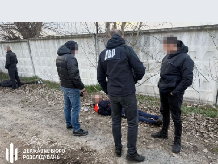 На Волині затримали військовослужбовця, який пішов у СЗЧ та займався збутом психотропів.