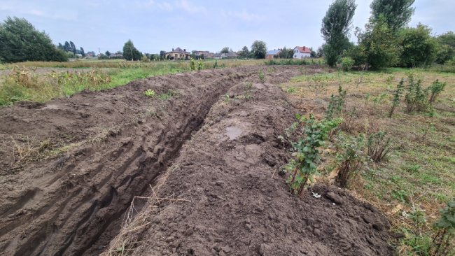 Поблизу Луцька відновили меліоративний канал, якого ніхто не розчищував 30 років