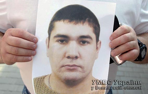 Міліціонери показали, хто влаштував стрілянину на «Варшавці» у Луцьку. ФОТО. ВІДЕО