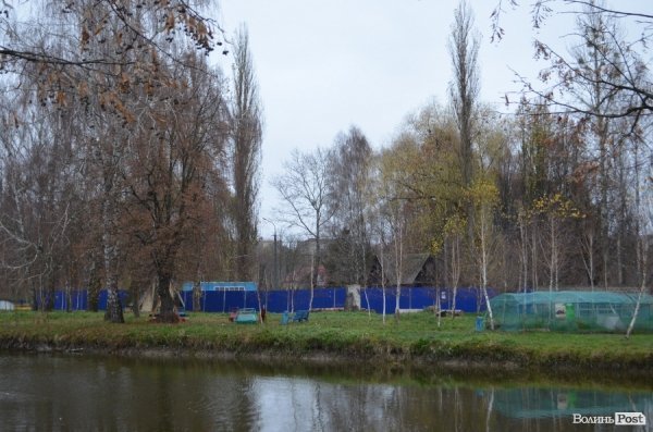 Реконструкція зоопарку в Луцьку: почали з містечка для левів. ФОТО