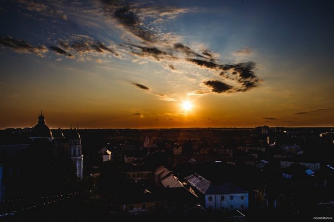 Луцька фотографка поділилась неймовірними світлинами заходу сонця. ФОТО