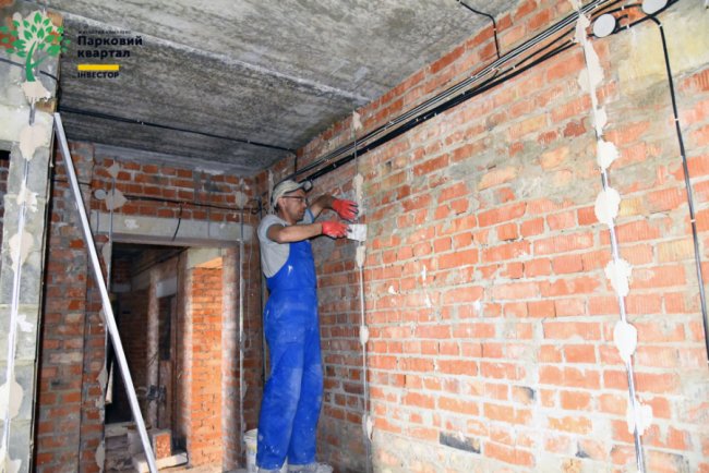 ЖК «Парковий квартал», який у Ковелі зводить «Інвестор», зазеленів. ФОТО