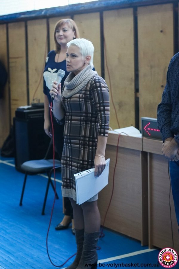 Фото міжнародного баскетбольного турніру в Луцьку