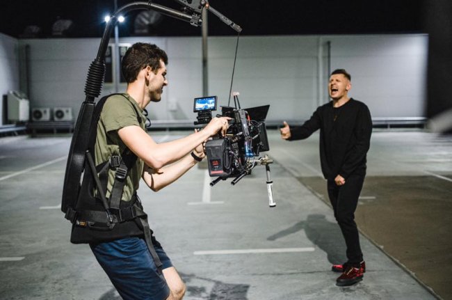 Соліст «Фіолету» показав, як знімали найчуттєвіший кліп гурту