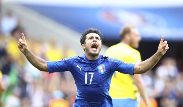 Гол Едера на останніх хвилинах приніс збірній Італії другу перемогу на турнірі