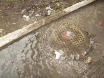 Дощова каналізація Луцька замулена на 30%