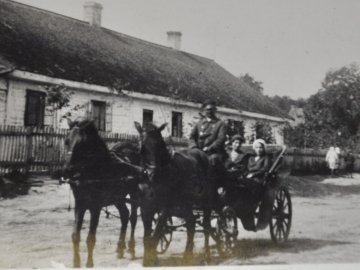 Як лучани відпочивали: ретрофото 1930 року