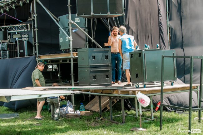 У Луцьку кипить підготовка до «Бандерштату». ФОТОРЕПОРТАЖ