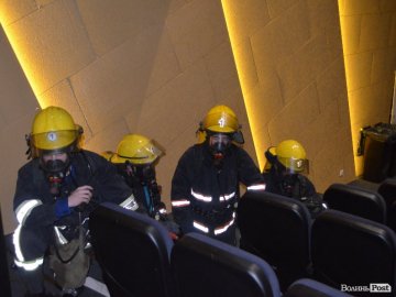Як у луцькому «Промені» гасили «пожежу». ФОТО