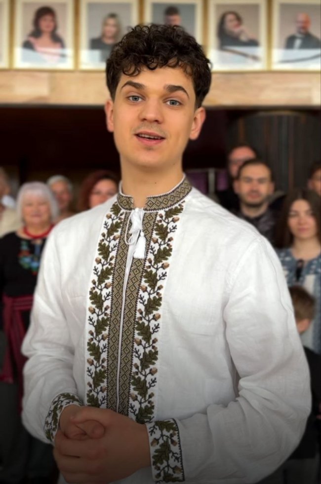 «Це наш прапор, тільки на полотні»: луцькі театрали зняли щемливе відео до Дня вишиванки