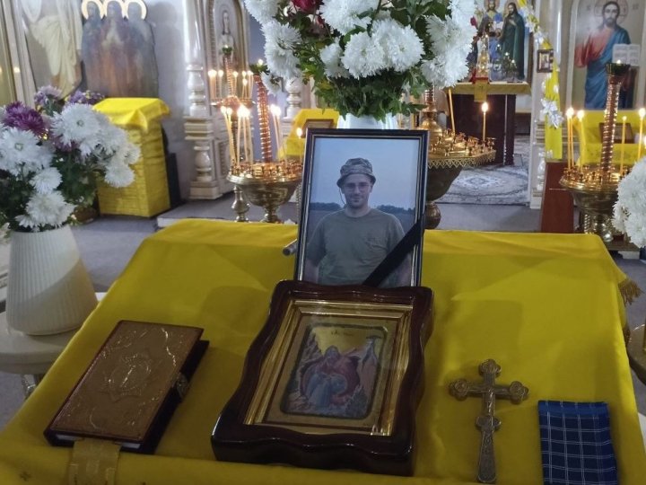 Навіки 23: волиняни попрощалися із Героєм Максимом Кухтеєм