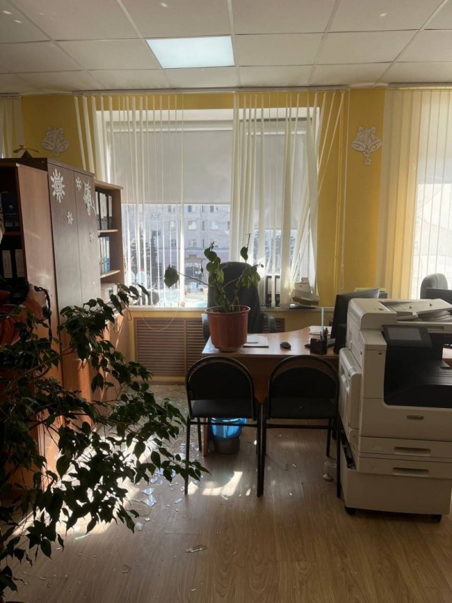 Удар по «центру ухвалення рішень»: дрон влучив в адміністрацію Білгорода в рф