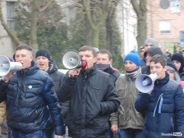 Луцьк. Віче і марш Майдану. ФОТО