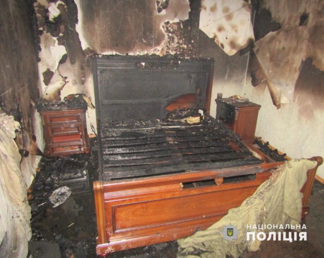 Під Києвом жінка підпалила номер у готелі