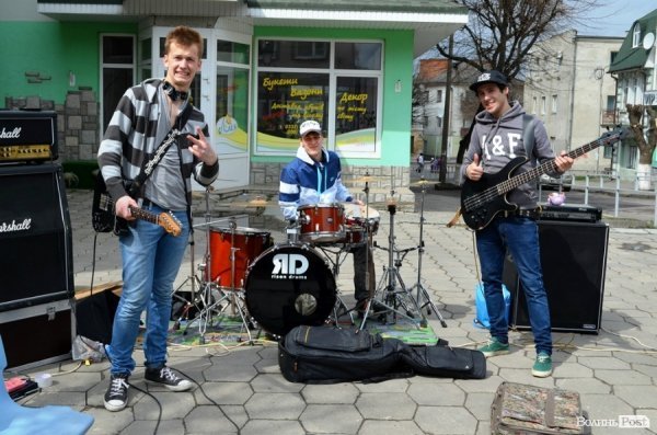 У центрі Луцька – Великодні розваги