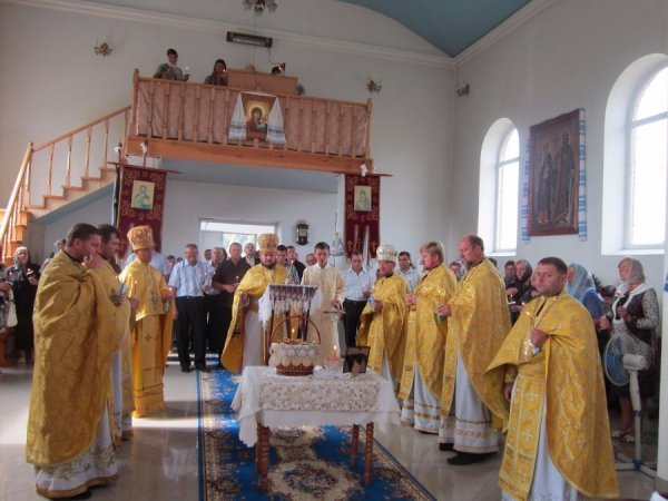 У Локачах освятили меморіальну дошку Герою, який загинув під Іловайськом. ФОТО