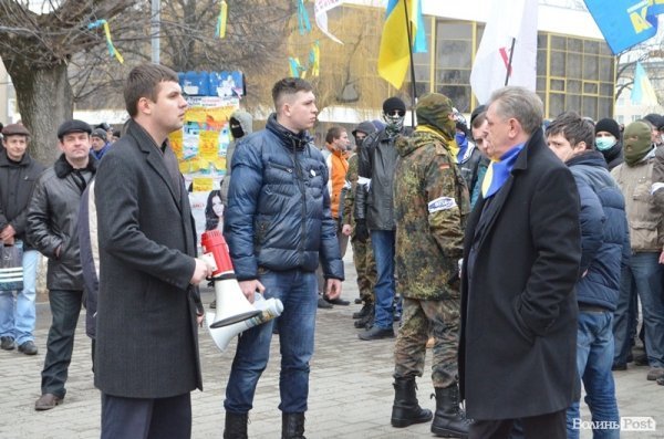 Майдан у Луцьку: Віче і хода на ДПЗ. ФОТО