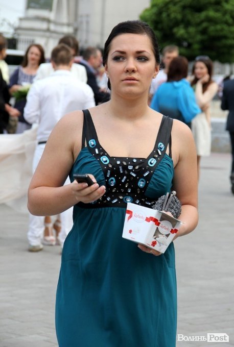 Луцьк відгуляв шкільні випускні. ФОТО