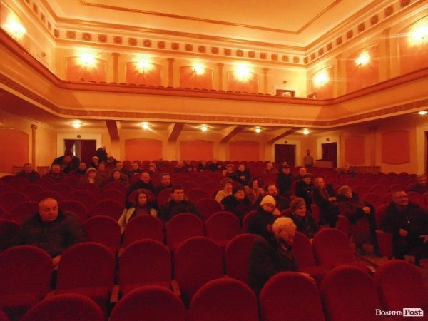 Лучанам показали фільм про банди Донецька. ФОТО