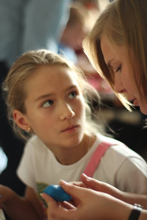 У Луцьку діти ліпили анімаційних персонажів з пластиліну. ФОТО