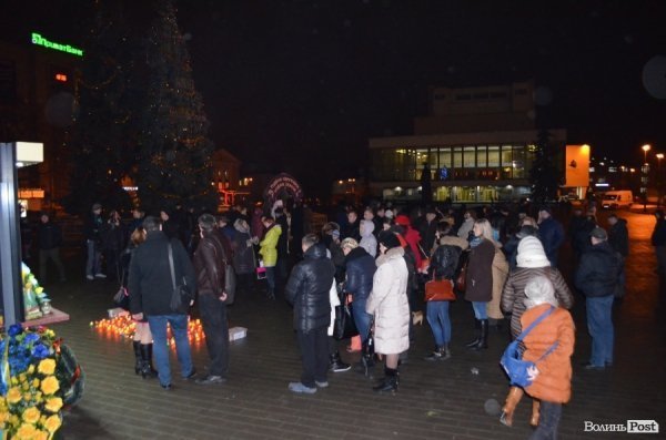 У Луцьку молилися за військовими, які загинули. ФОТО. ВІДЕО
