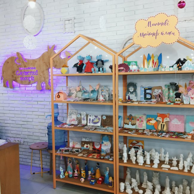 Розповіли про особливості художньої студії у «Промені»*