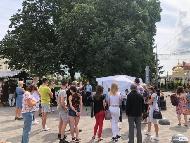 У Луцьку безкоштовно тестують на гепатити і ВІЛ. ФОТО