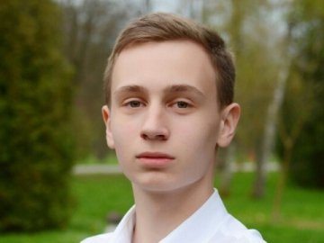 У збитого юнака на Дубнівській підозрюють пневмонію