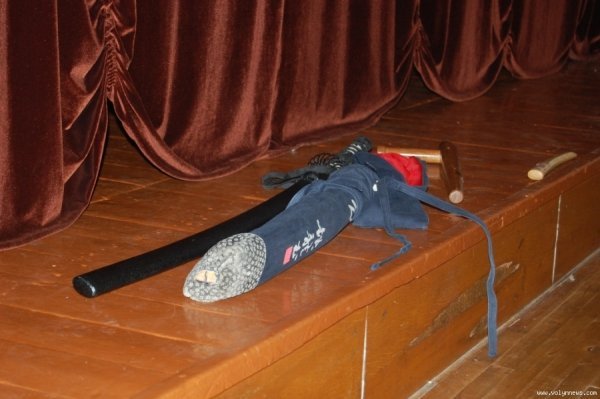 Луцьким дітям показали, як в Японії билися на мечах. ФОТО