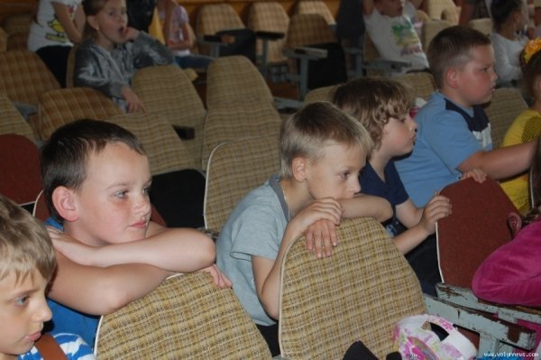 Луцьким дітям показали, як в Японії билися на мечах. ФОТО