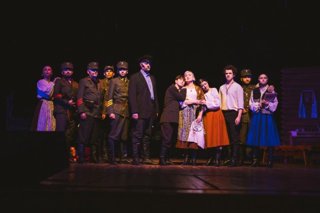 Перлина української драматургії чи актуальна вистава про землю: що покажуть у Луцьку 22 – 26 січня