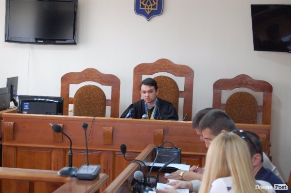 Суд щодо пограбування нардепа знову перенесли. ФОТО