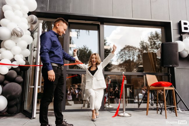 У Луцьку відкрили меблевий шоурум BESELL*