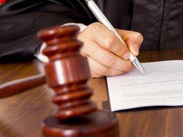 На Волині судили депутата сільради, який хотів провезти в Україну вибухівку із Росії