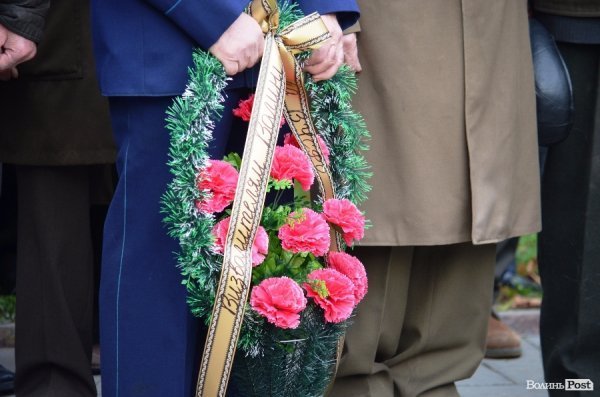 У Луцьку вшанували загиблих солдатів. ФОТО