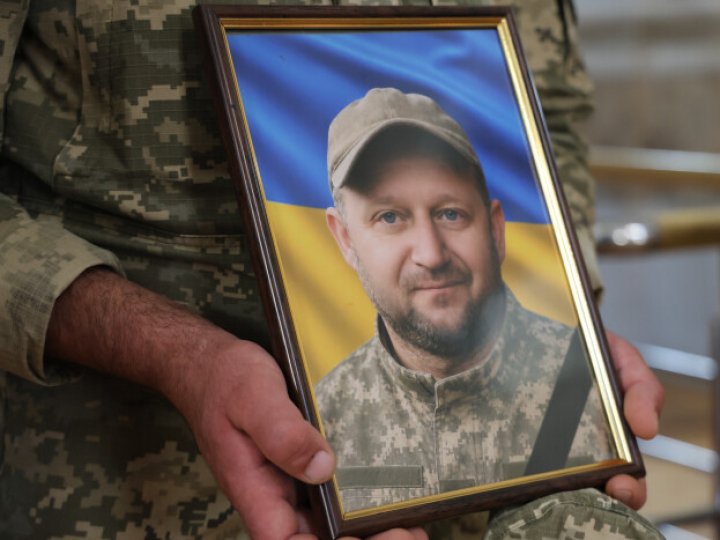 У Луцьку провели в останню дорогу полеглого захисника Андрія Малого