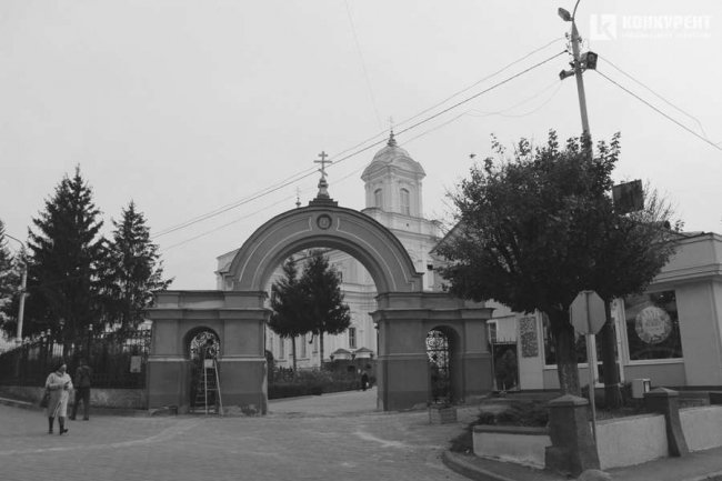 Сучасний Луцьк порівняли зі світлинами 100-літньої давності