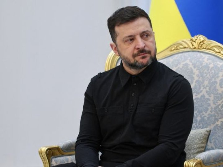 Вибори зараз – це цунамі, що розколе Україну, - Зеленський