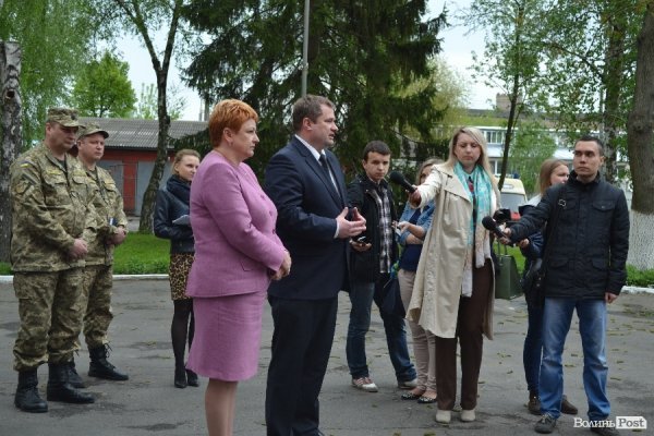 У Луцьку вітали ветеранів АТО, які лікуються у військовому госпіталі. ФОТО