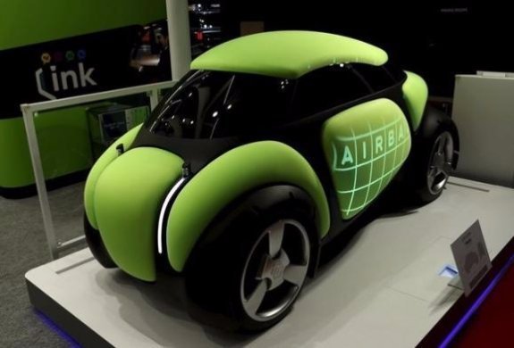 Чудернацькі авто показали в Японії. ФОТО