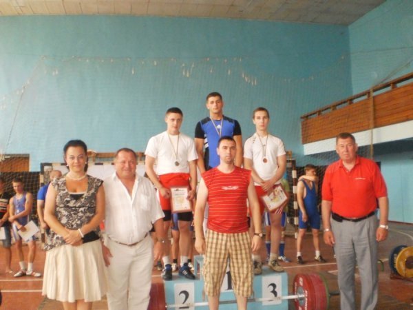 У Луцьку змагалися важкоатлети. ФОТО*