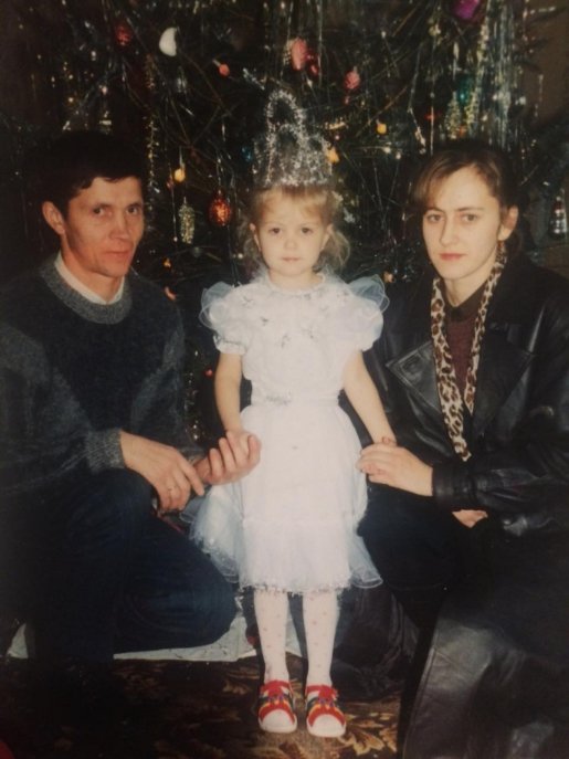 Відомі лучани у новорічних костюмах. ФОТО