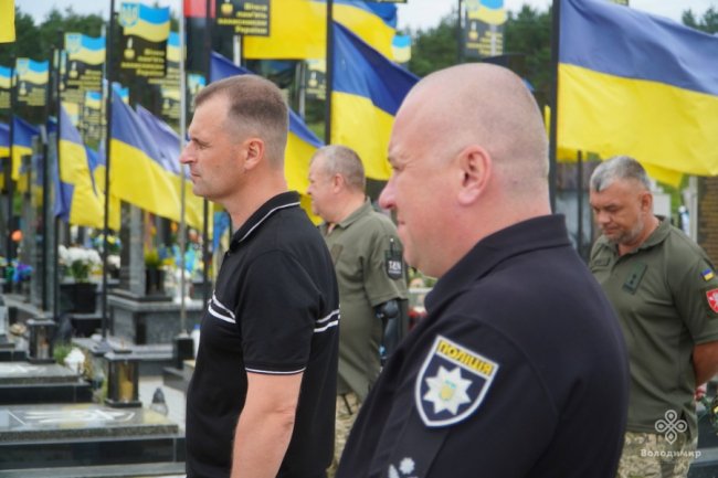 Родині загиблого офіцера з Волині, який був радником Залужного, вручили посмертну нагороду Героя