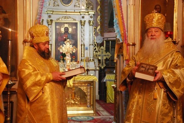 Як митрополит Ніфонт святкував 65-річчя. ФОТО