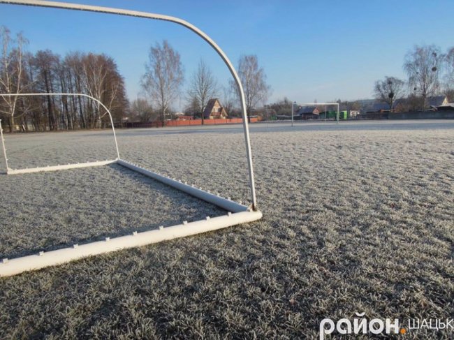 Іній та крига: морозний ранок у Шацьку. ФОТО