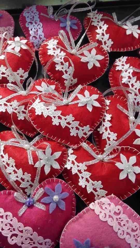 У Луцькому зоопарку – безплатний квиток за поцілунок