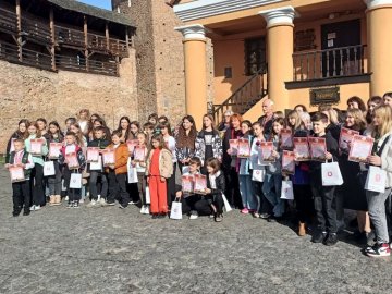 У Луцьку відбувся міжнародний конкурс бандуристів. ВІДЕО