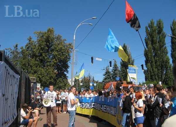 Суд не змінив вирок Павліченкам. ФОТО. ВІДЕО